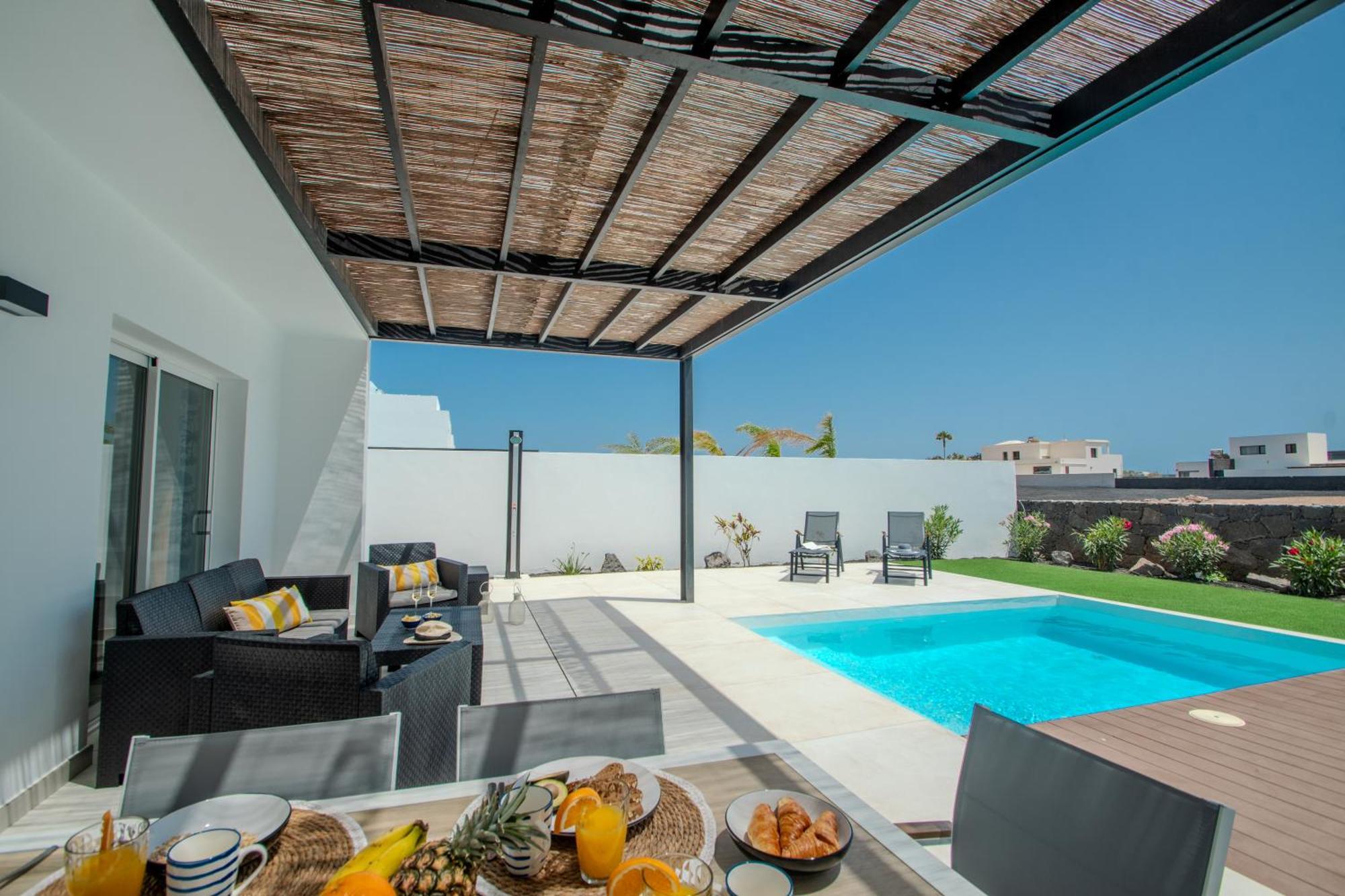 Serena Villa 38 - Heated Pool, Sea Views, Ac, High Speed Internet Playa Blanca  Exterior foto